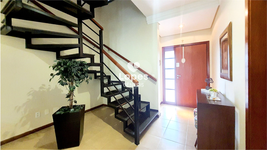Foto REO1117675