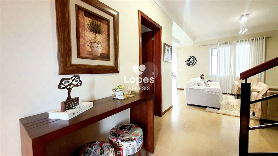 Foto REO1117675