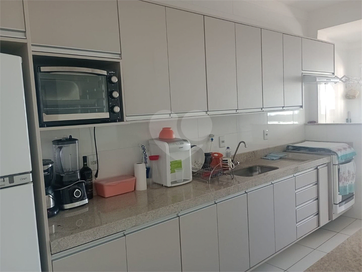 Foto REO1117678