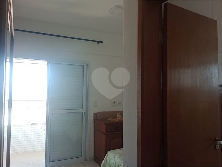 Foto REO1117678