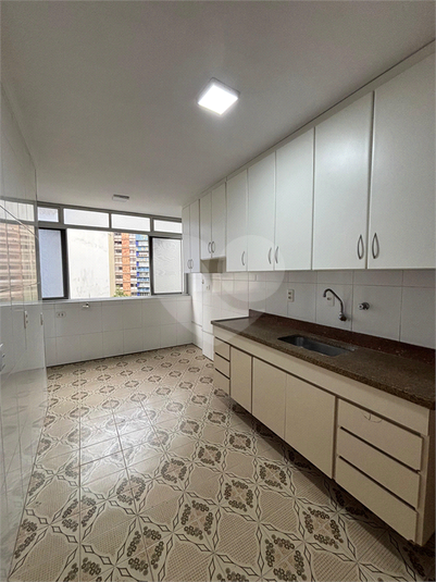 Foto REO1117679