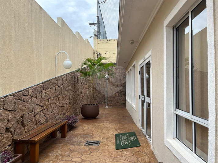 Foto REO1117680