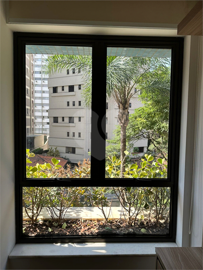 Foto REO1117687