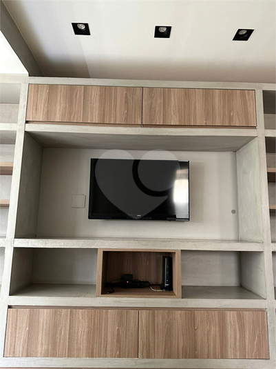 Foto REO1117687