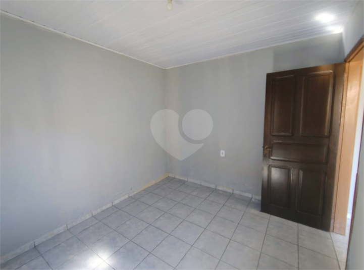 Foto REO1117689