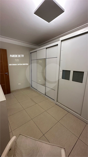 Foto REO1117695
