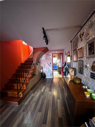 Foto REO1117715