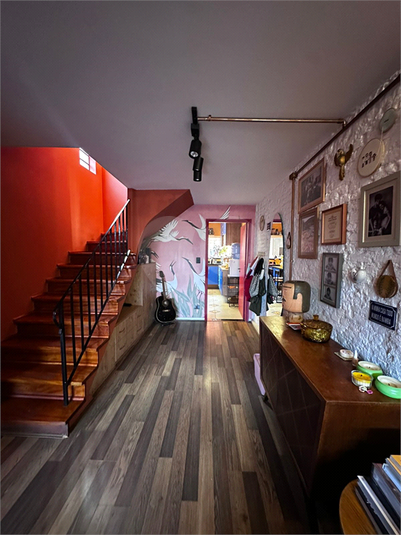 Foto REO1117715