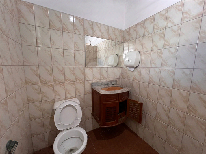 Foto REO1117734