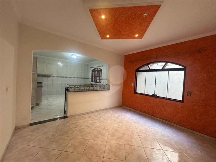 Foto REO1117737