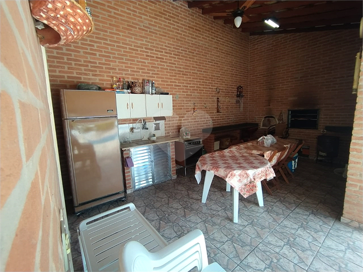Foto REO1117750