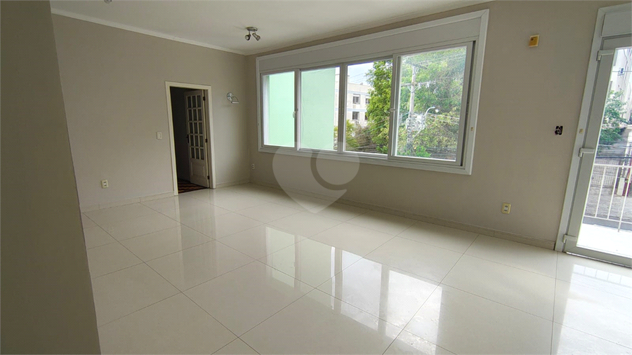 Foto REO1117767