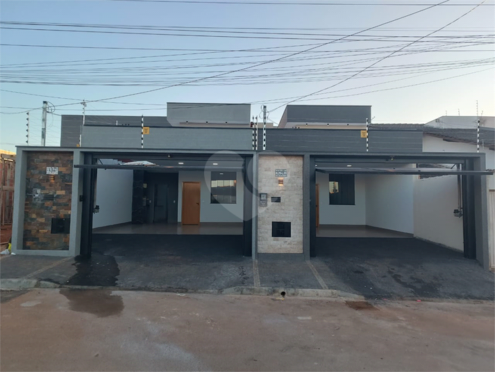 Foto REO1117768