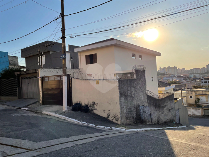 Foto REO1117769