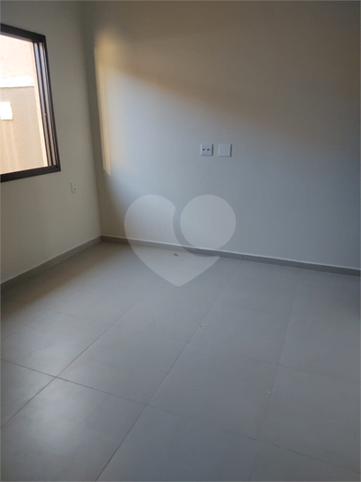 Foto REO1117771