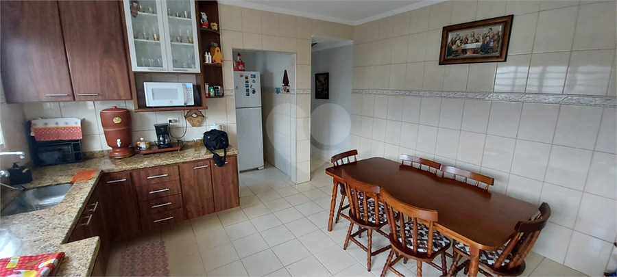 Foto REO1117778