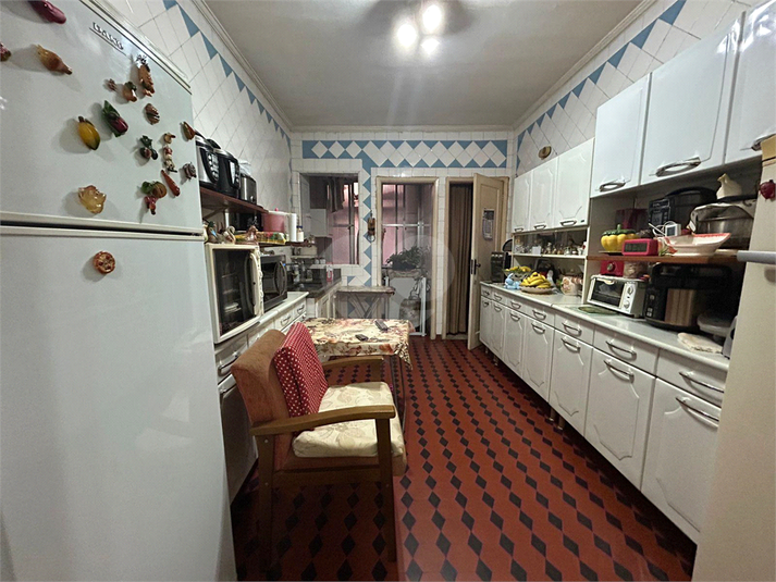 Foto REO1117780