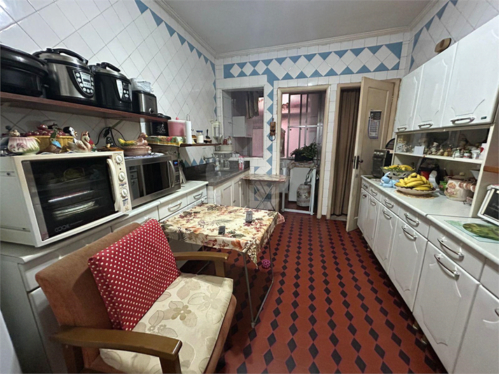 Foto REO1117780