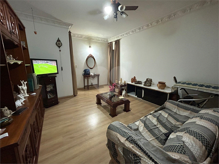 Foto REO1117780