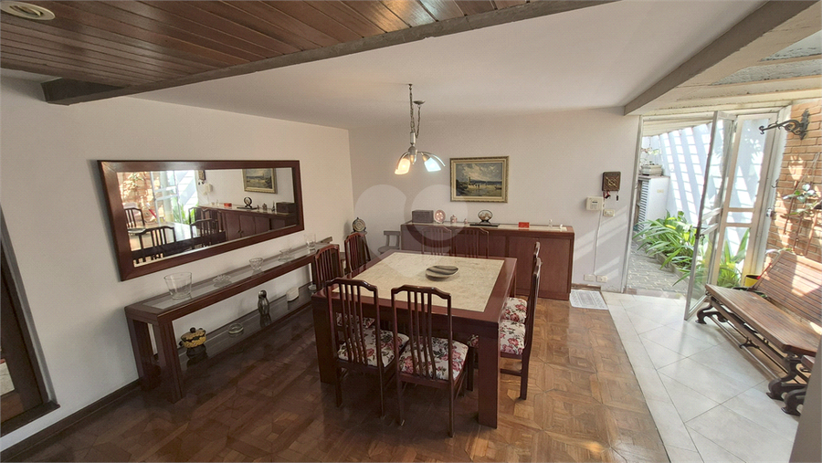 Foto REO1117798