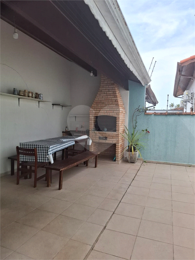Foto REO1117834