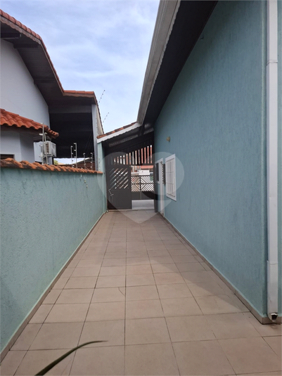 Foto REO1117834
