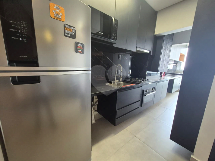 Foto REO1117838