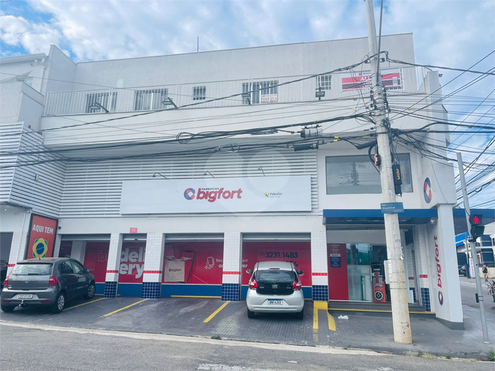 Foto REO1117847
