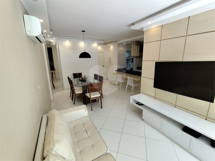 Foto REO1117848