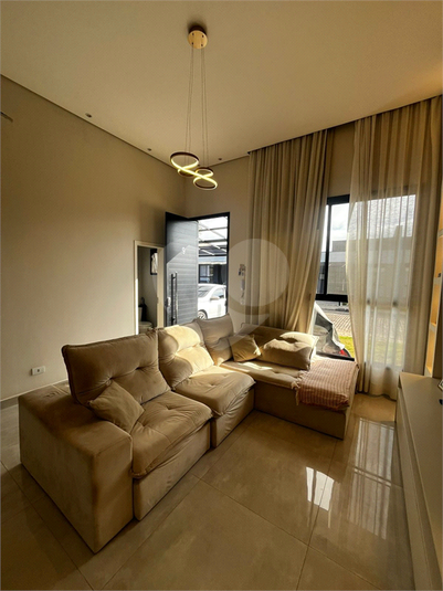 Foto REO1117850