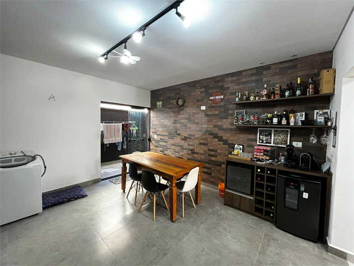 Foto REO1117850