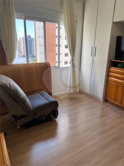 Foto REO1117855