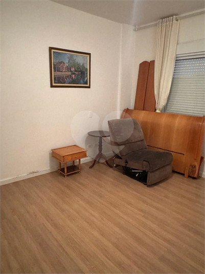 Foto REO1117855