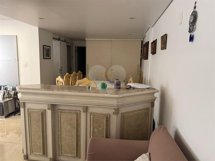 Foto REO1117855