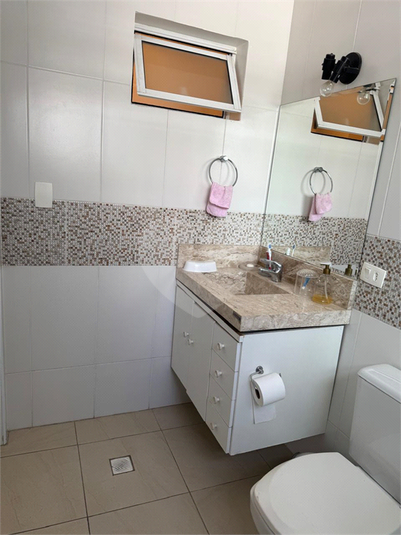 Foto REO1117855