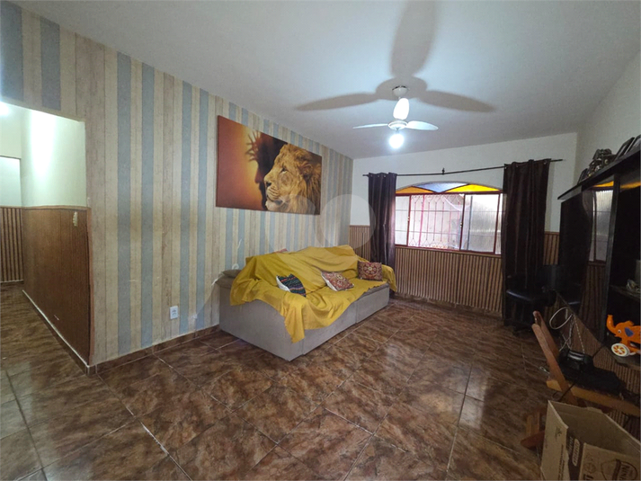 Foto REO1117858