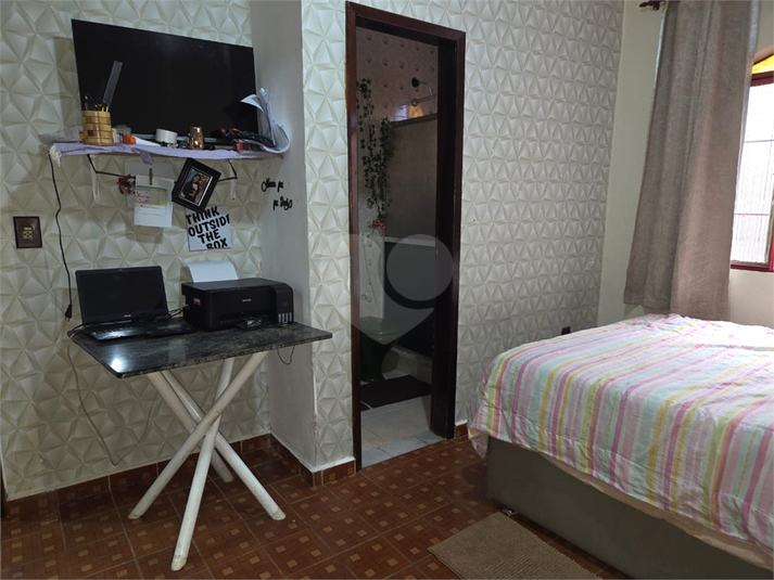 Foto REO1117858