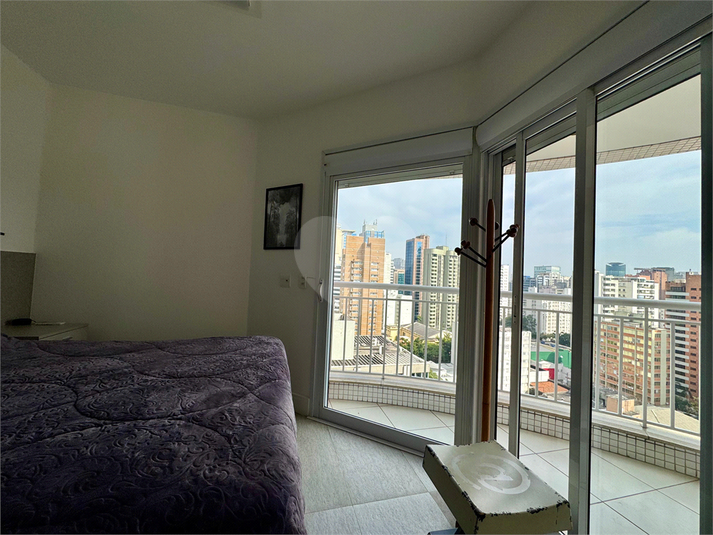 Foto REO1117867