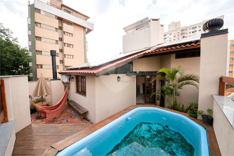 Foto REO1117870