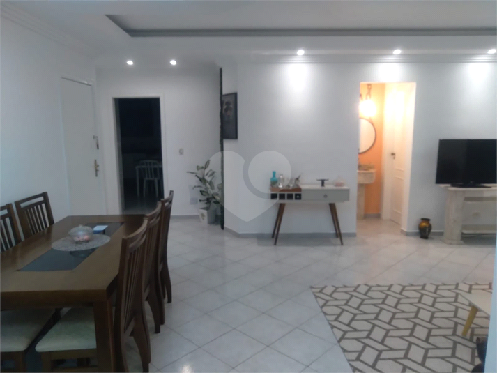 Foto REO1117877