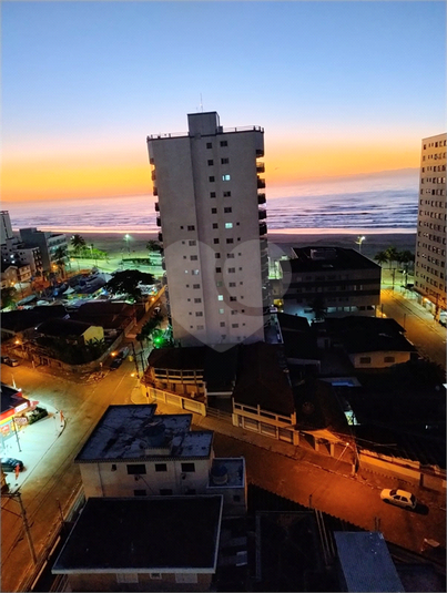 Foto REO1117877