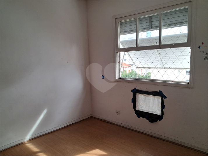 Foto REO1117883