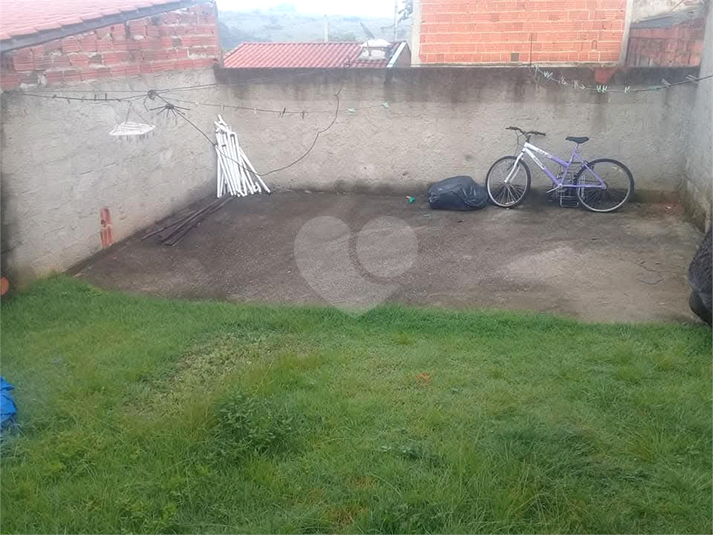 Foto REO1117890