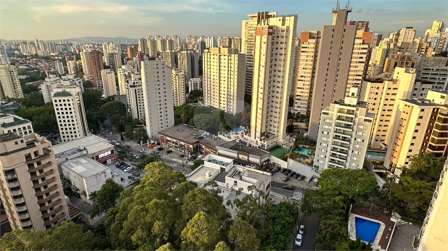 Foto REO1117898