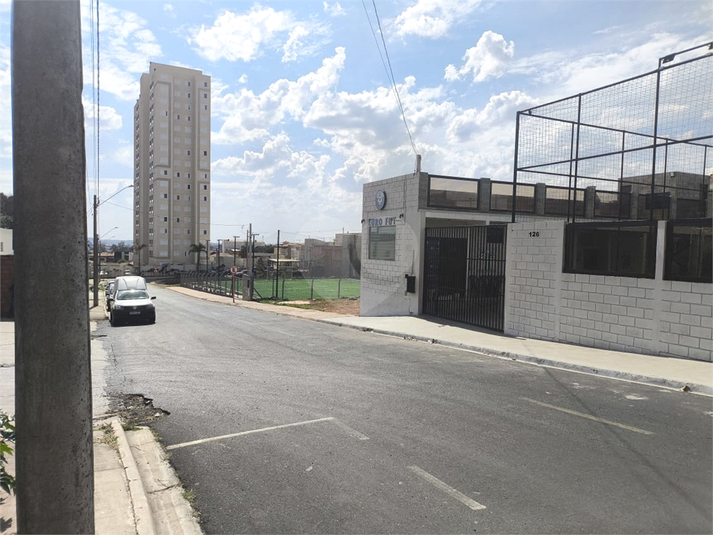 Foto REO1117911