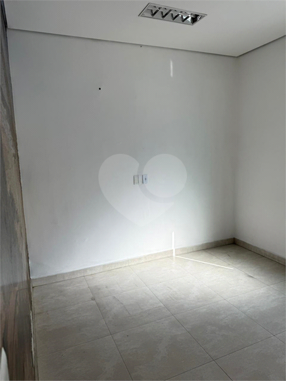 Foto REO1117919