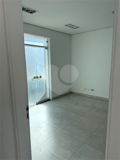 Foto REO1117919