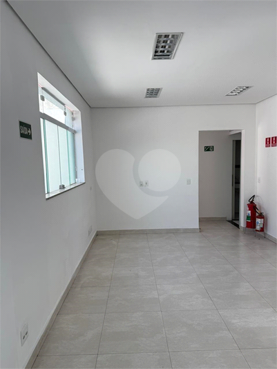 Foto REO1117919