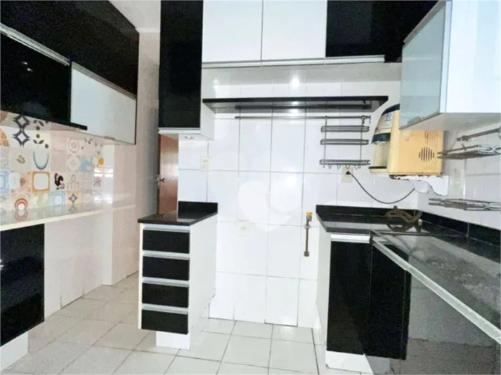 Foto REO1117941