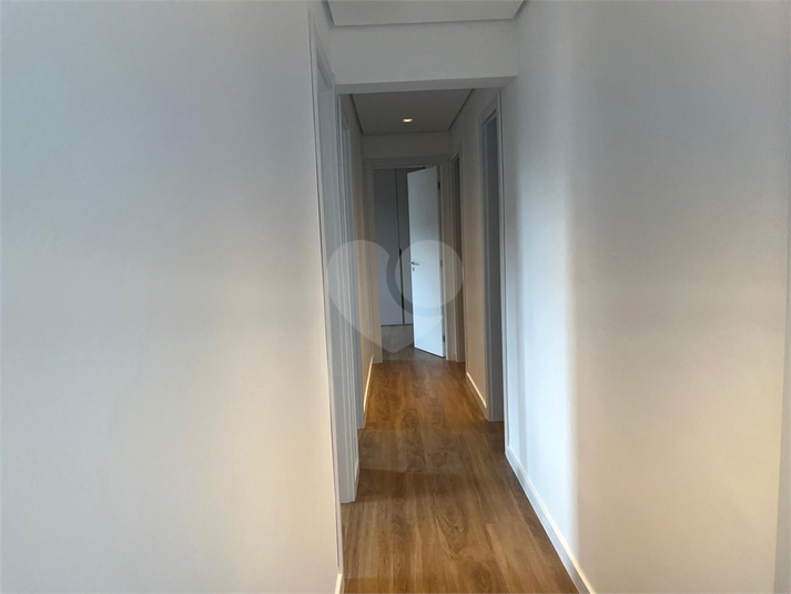 Foto REO1117956
